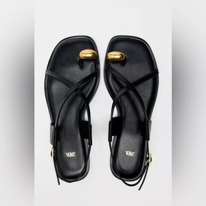 Zara Women’s Flat Sandals with metallic details Size 10